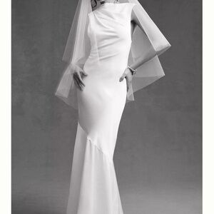 Significant Other Wedding / Bridal Dress Size US4